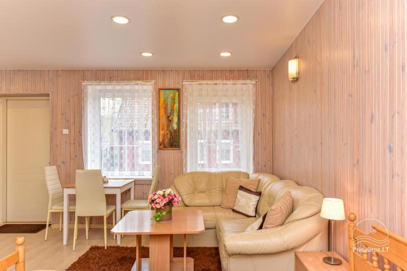 Nida Guesthouse At Loreta Екстер'єр фото
