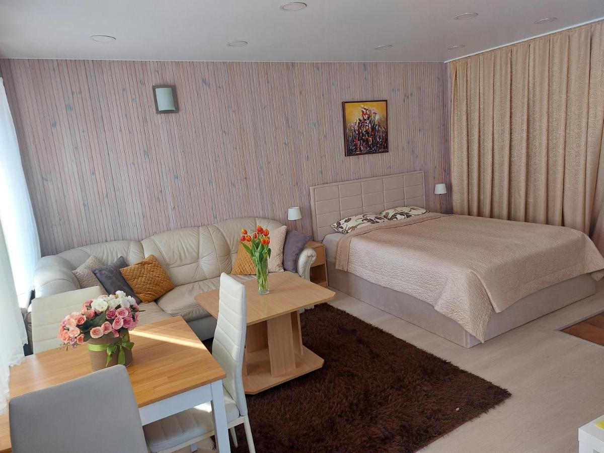 Nida Guesthouse At Loreta Екстер'єр фото